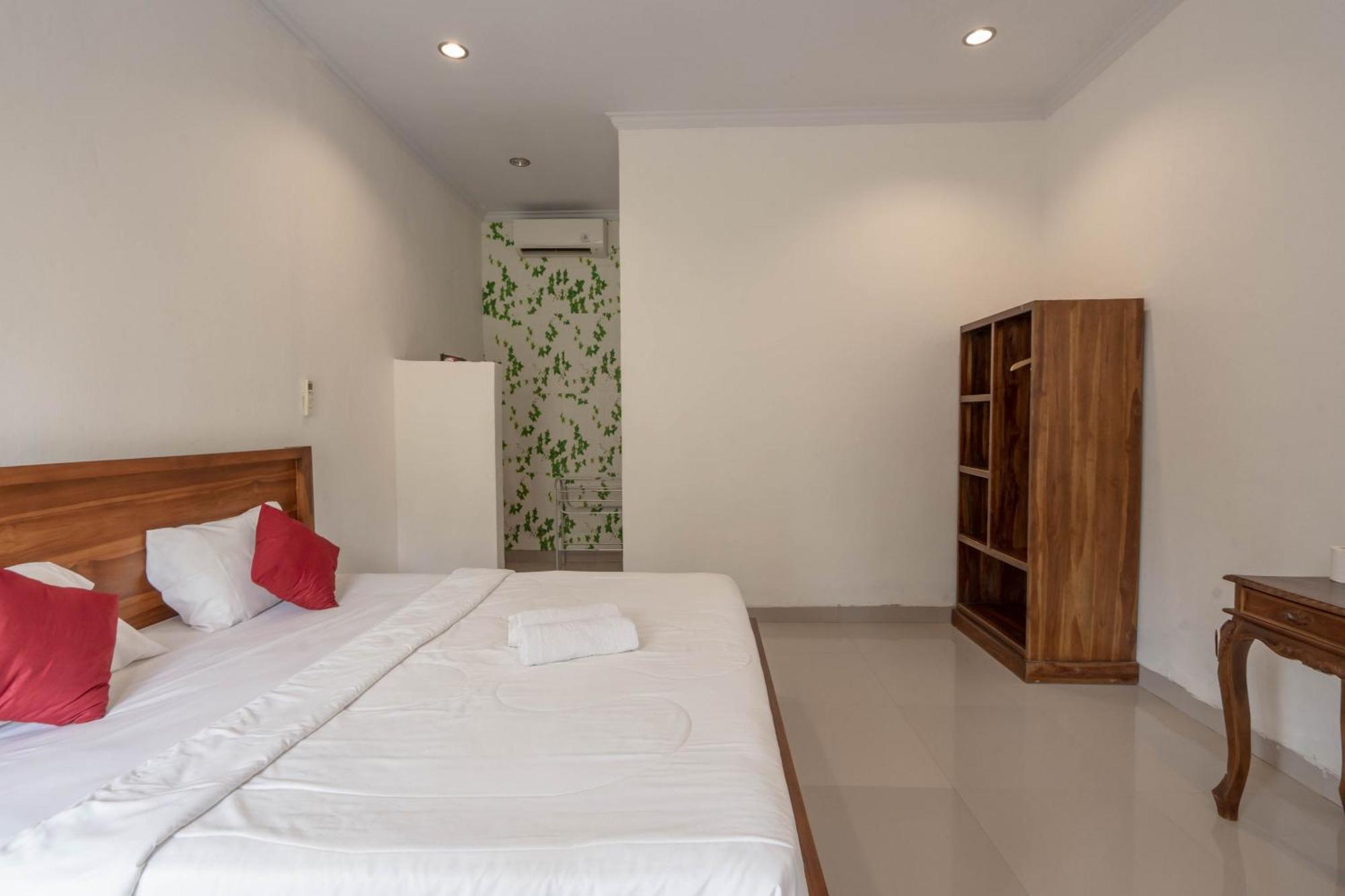 Omah Nusa Villa Redpartner Toyapakeh Buitenkant foto