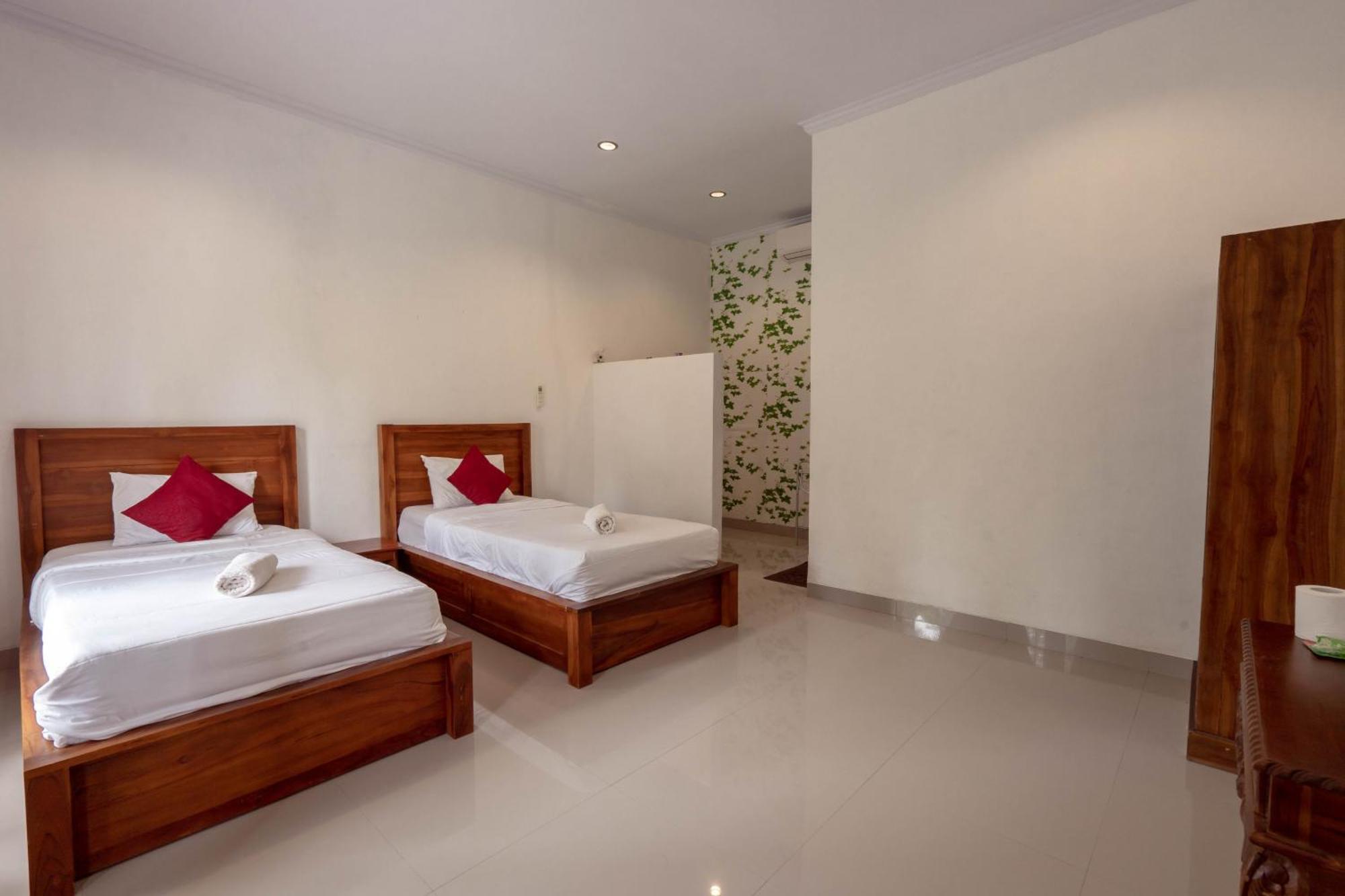 Omah Nusa Villa Redpartner Toyapakeh Buitenkant foto